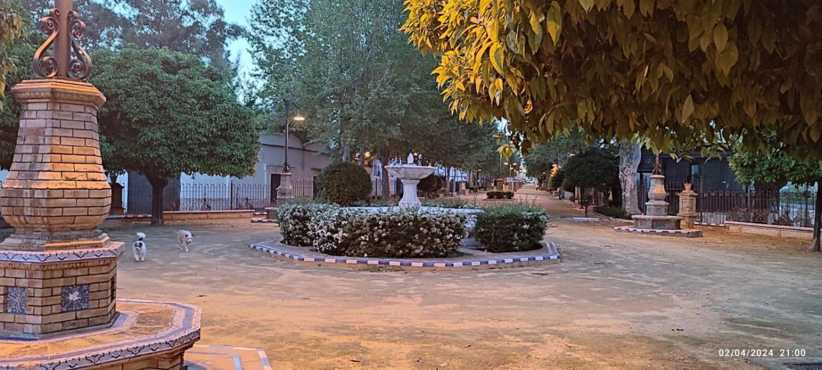 Casa Manuel Alquiler De Habitaciones En Casa Compartida Καρμόνα Εξωτερικό φωτογραφία
